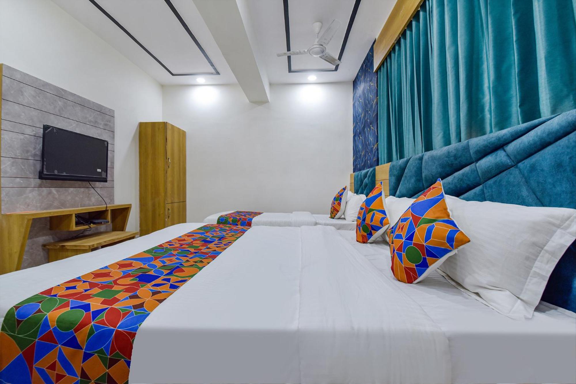 Hotel Green Tree Ahmedabad Exterior foto