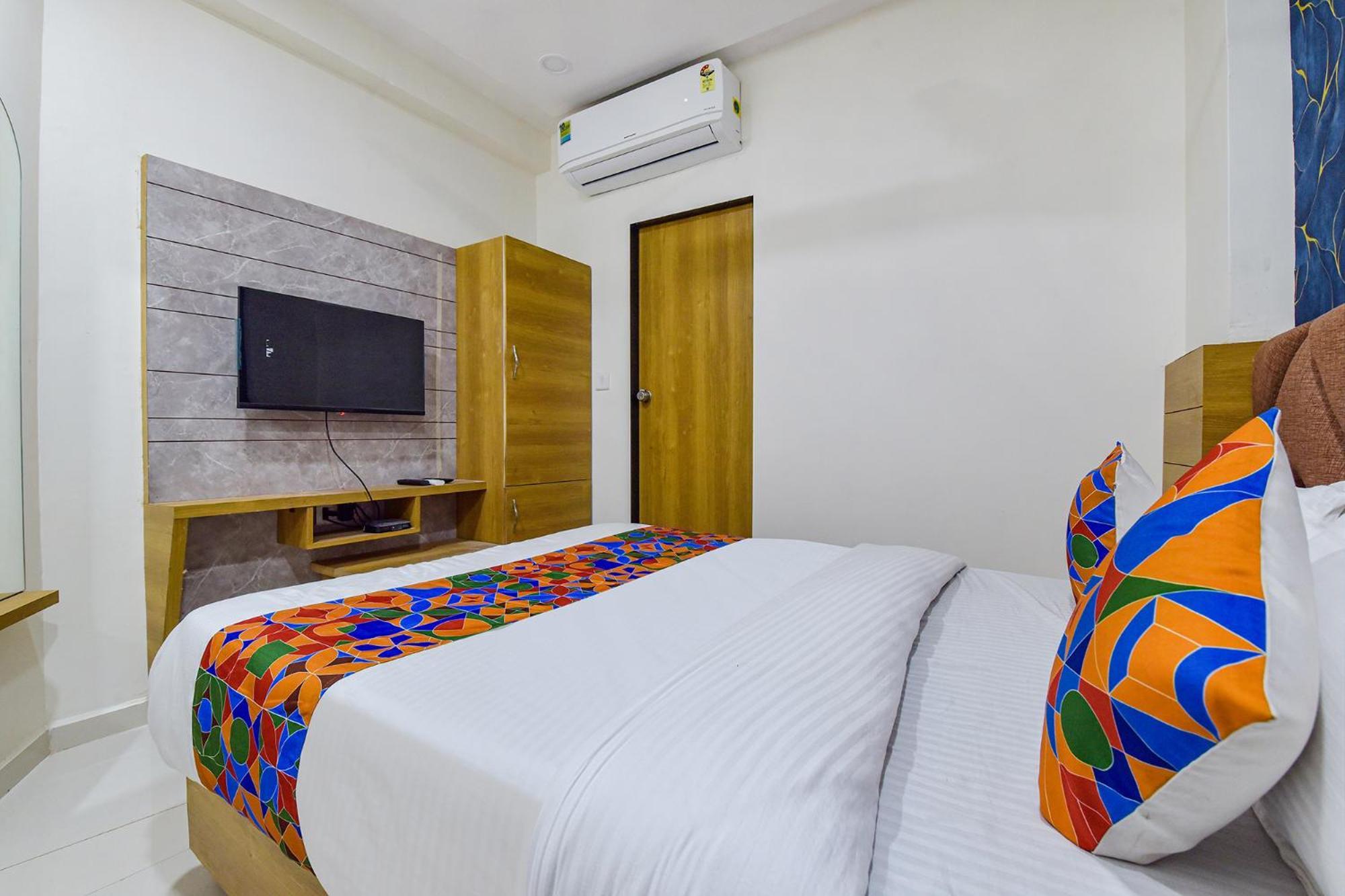 Hotel Green Tree Ahmedabad Exterior foto